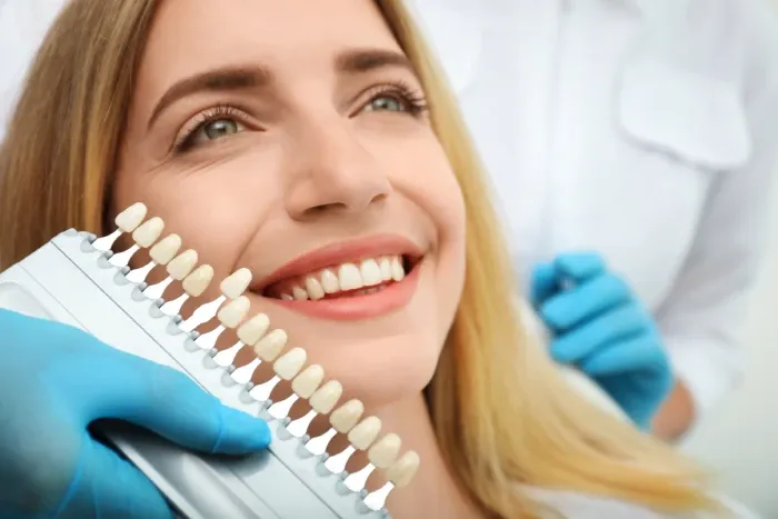 Diş Kronu Nedir ve Hangi Durumlarda Tercih Edilir.webp